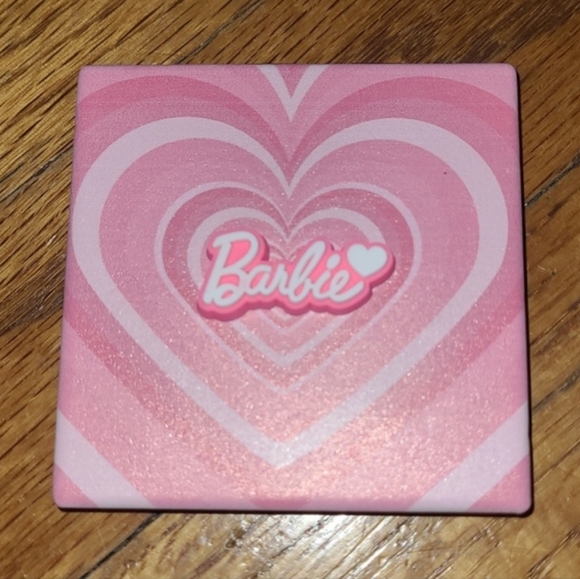 Barbie Compact Mirror - Picture 6 of 9